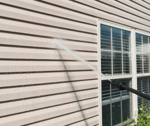 The Ultimate Guide to Cleaning Vinyl Siding with a Pressure Washer