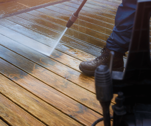 Tips and Best Practices to Power Washing Your Deck