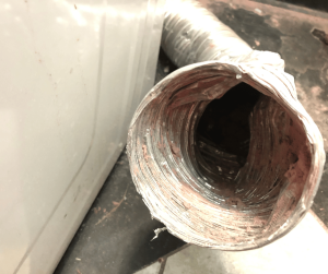 How to Remove Lint from a Dryer Vent