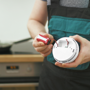 How to Open a Smoke Alarm to Change the Battery