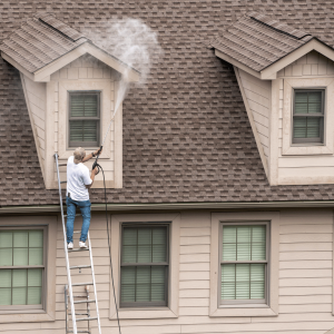 A Complete Guide to Apartment Complex Pressure Washing