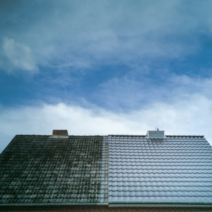 The Importance of Choosing a Roof Washing Company: Benefits, Techniques, and Maintenance Tips