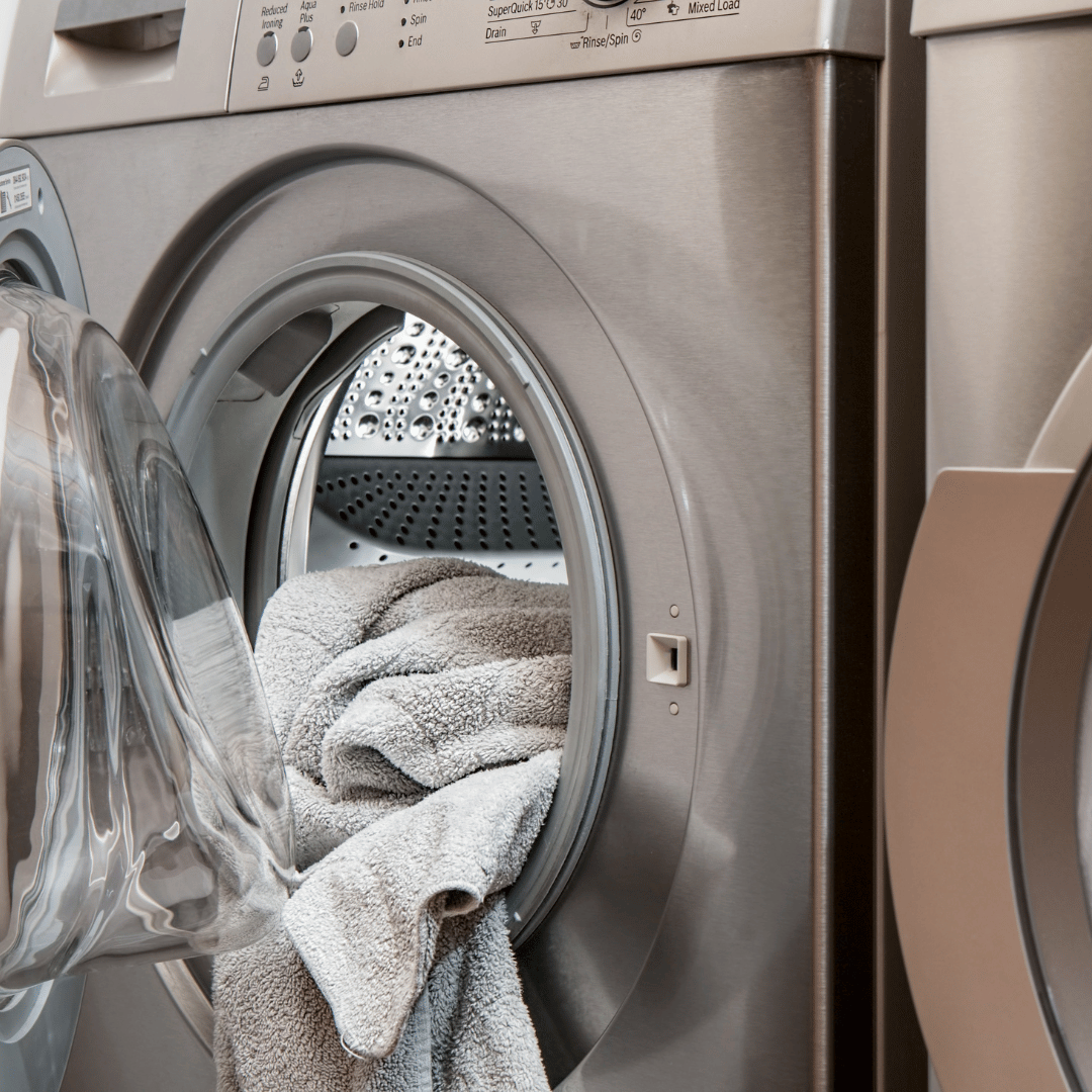 Essential Guide to Laundry Vent Cleaning: Safety, Signs, and DIY Tips