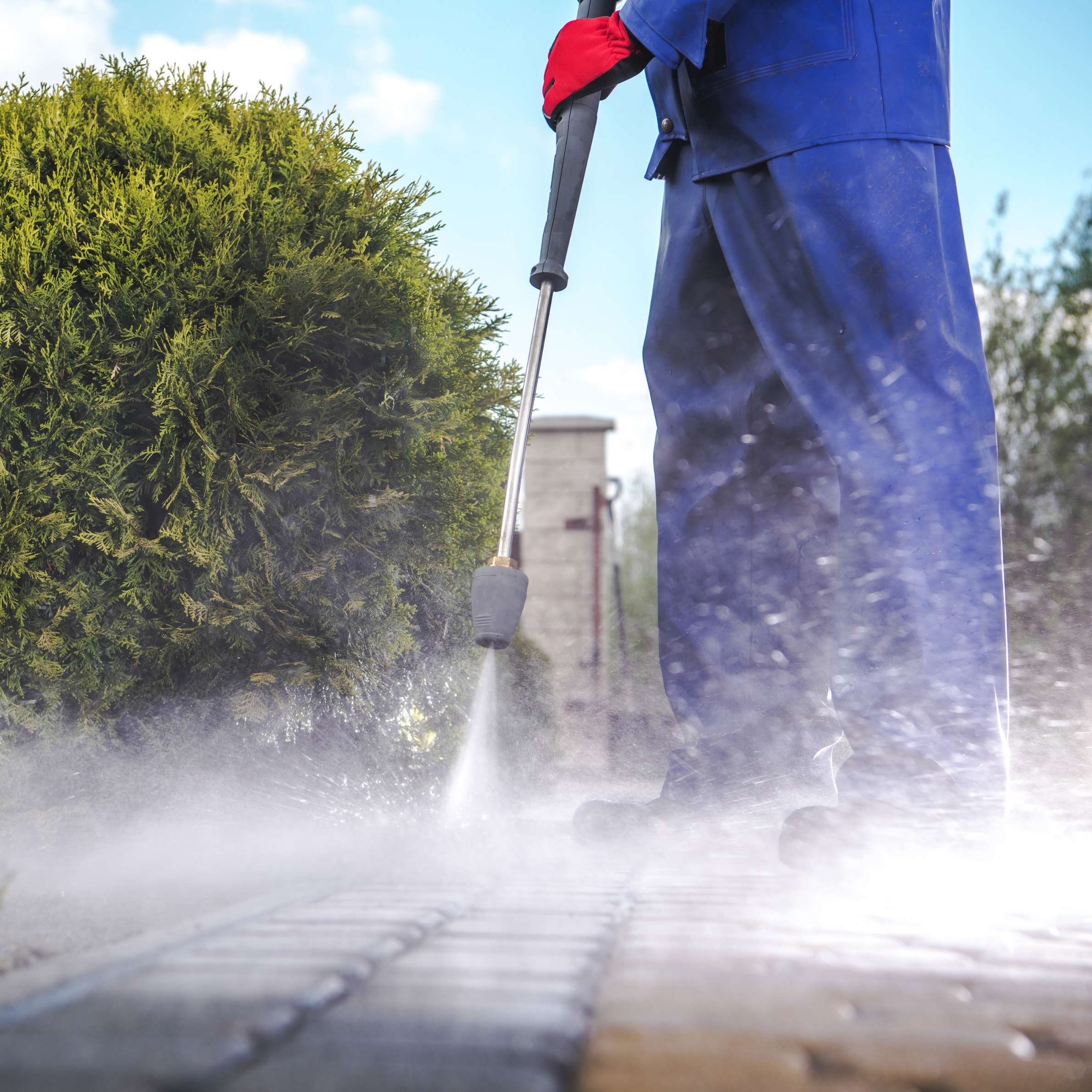Pressure Washing in Louisville: When It Prevents vs. Causes Damage