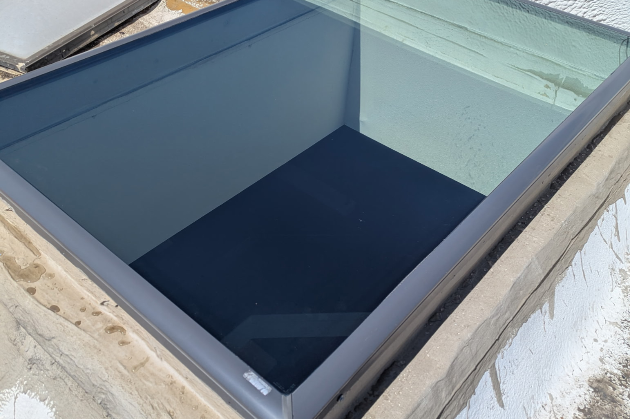 Clean gutter after professional gutter cleaning