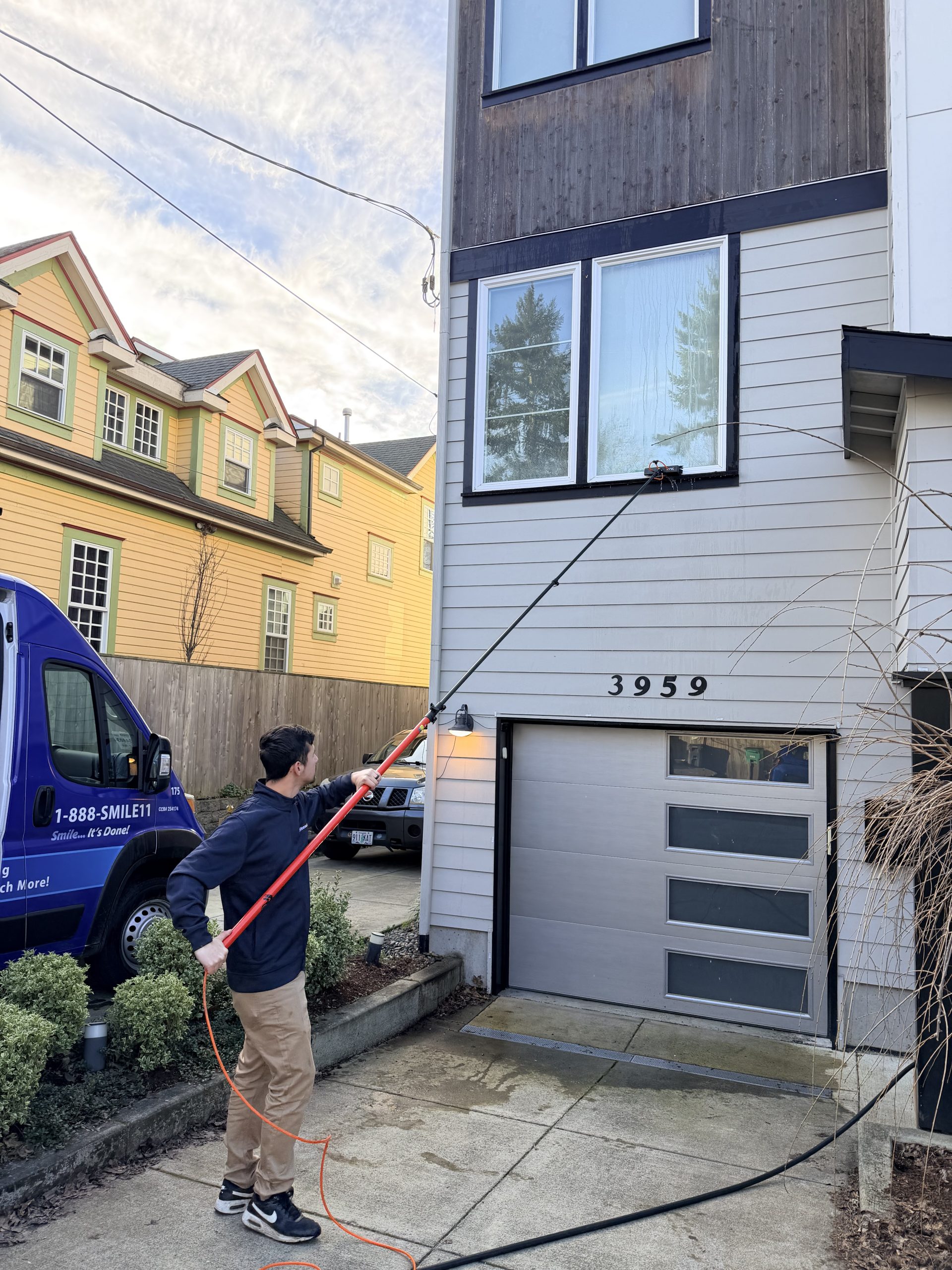 Pressure washing service